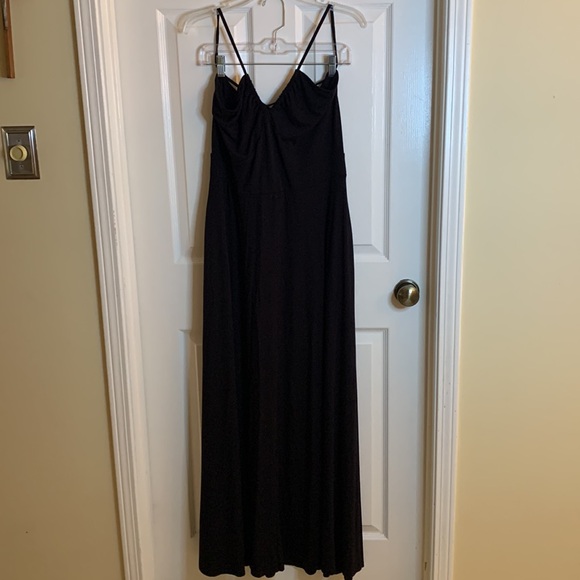 11 Honore Collection NWT size 1X Black Stretchy Knit Halter Maxi Dress - Picture 4 of 15
